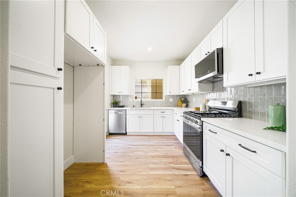 17729 Superior Street 47