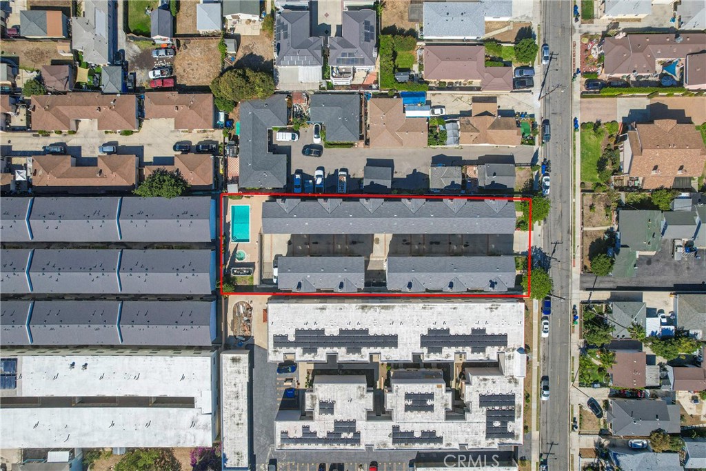 14927 Condon Avenue 4