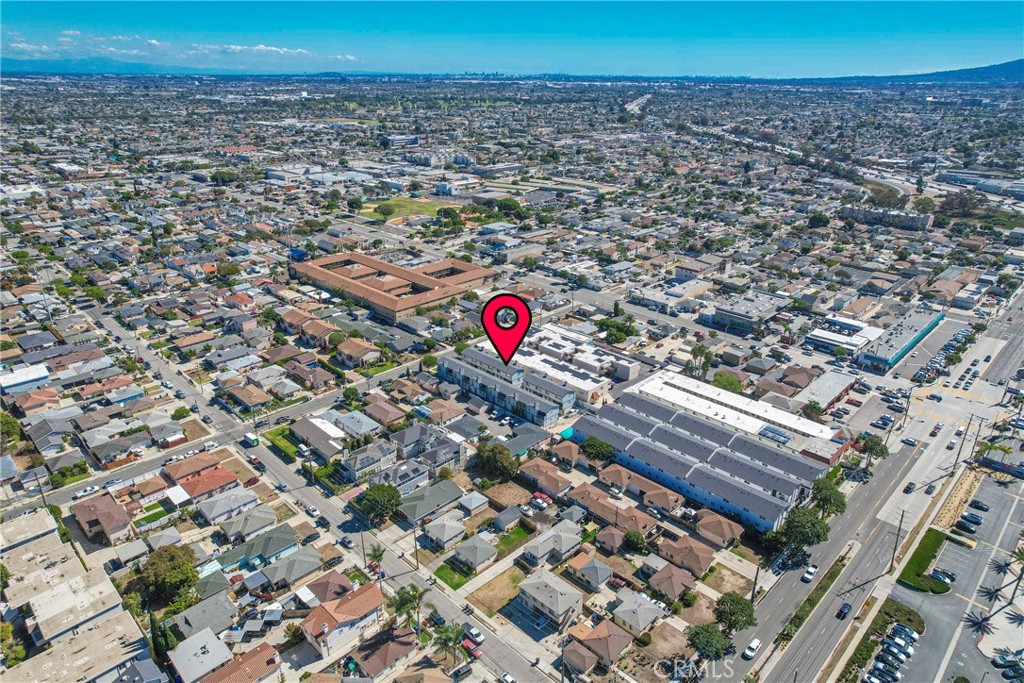 14927 Condon Avenue 4