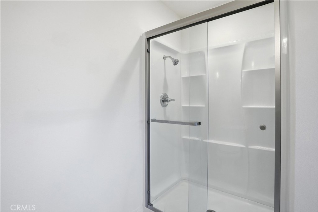 811 N Dalton Ave 105