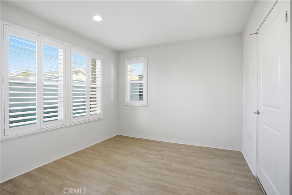 811 N Dalton Ave 105