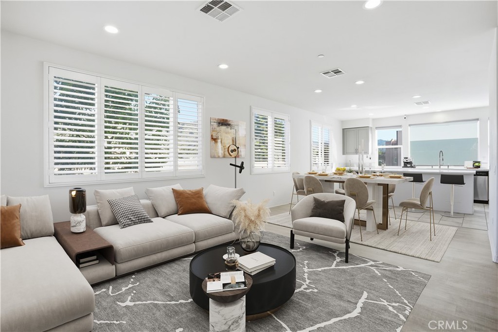 811 N Dalton Ave 105