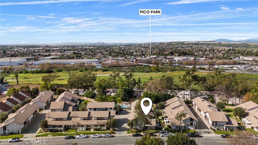 5523 Pioneer Boulevard