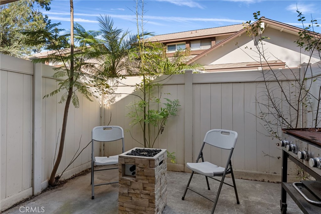 5523 Pioneer Boulevard