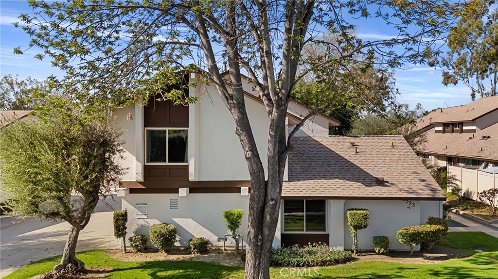 5523 Pioneer Boulevard