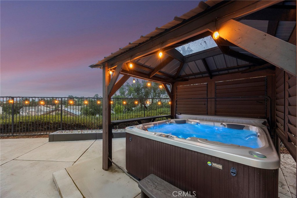 3000 S Sawgrass Court