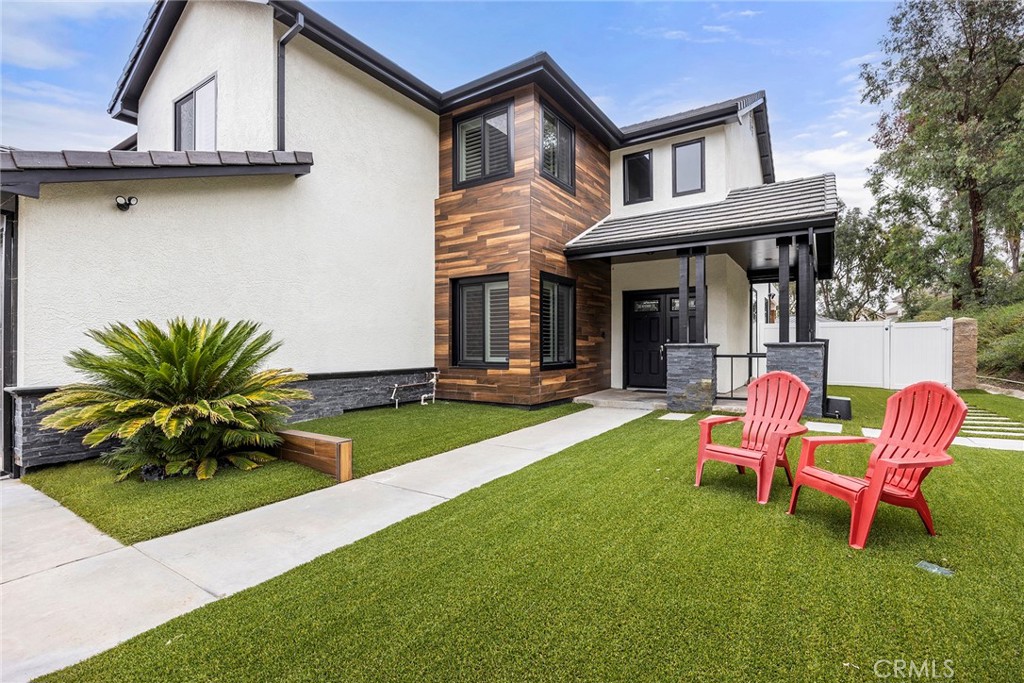 3000 S Sawgrass Court