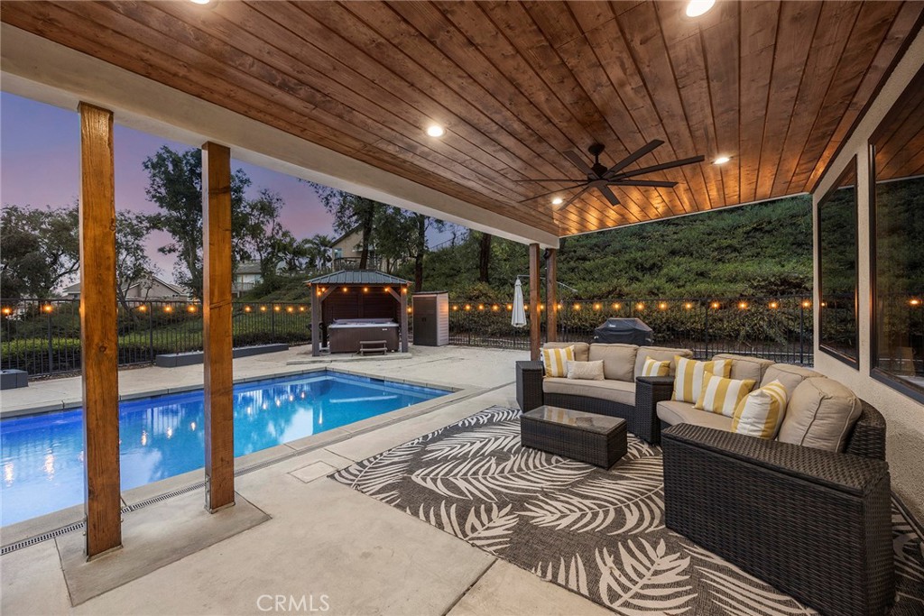 3000 S Sawgrass Court