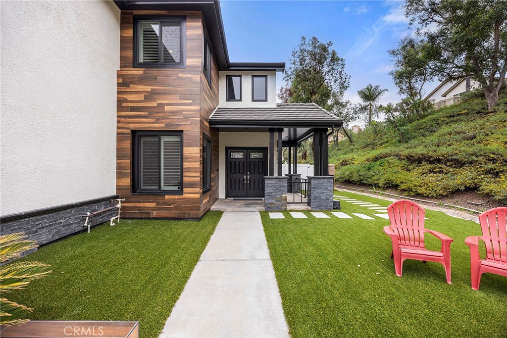 3000 S Sawgrass Court