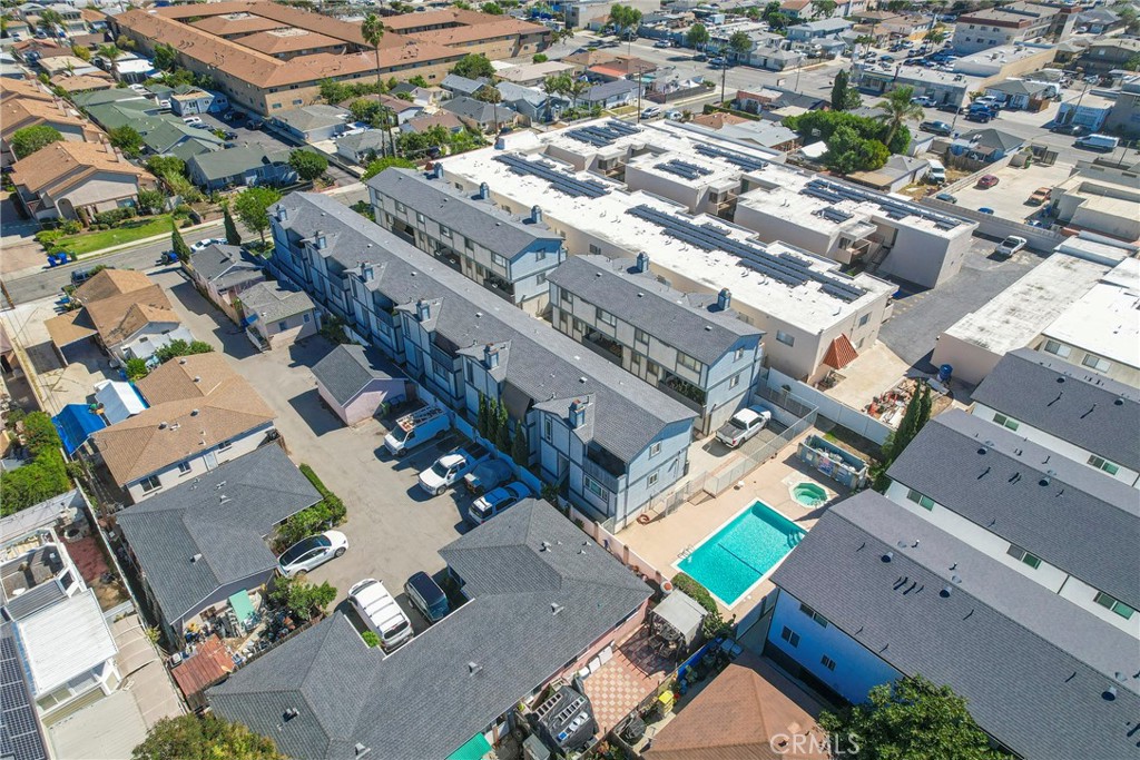 14927 Condon Avenue 4