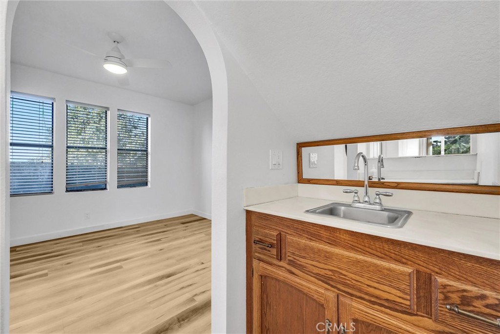 611 S Pathfinder Trail