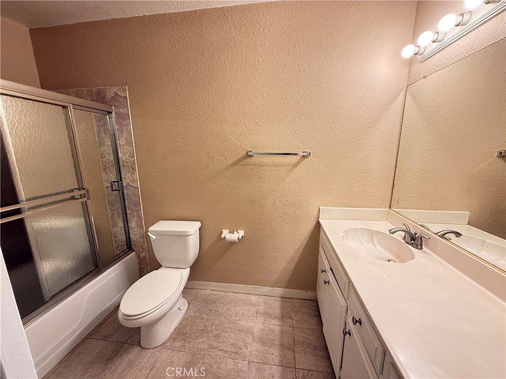 420 E Blueridge Avenue