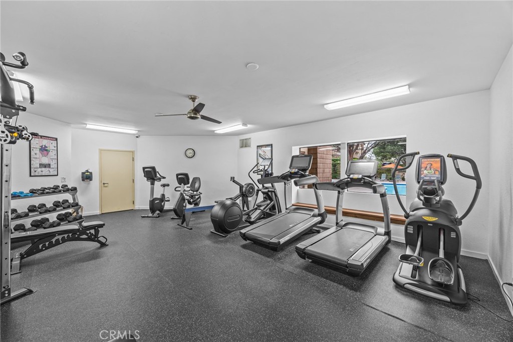 2504 E Willow Street 101