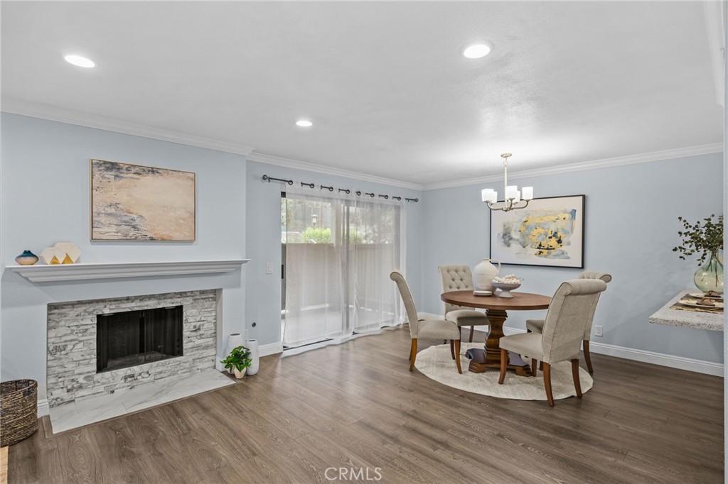 2504 E Willow Street 101