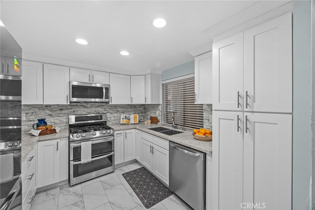 2504 E Willow Street 101