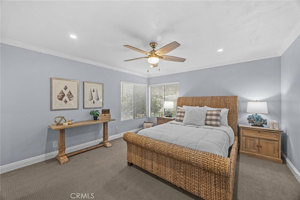 2504 E Willow Street 101