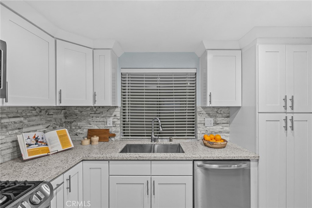 2504 E Willow Street 101