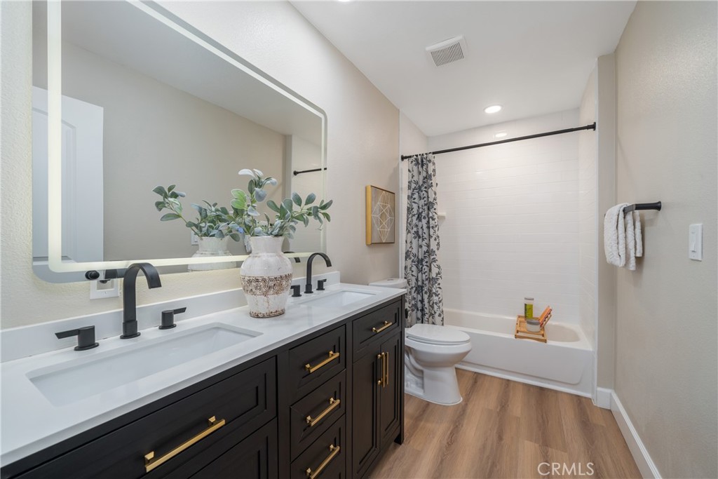 3920 San Marcos Place