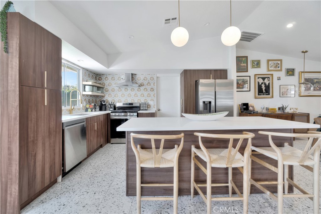 2280 Acacia W