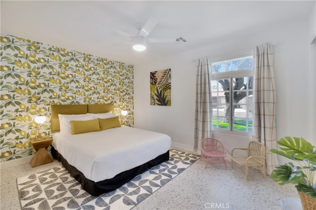 2280 Acacia W