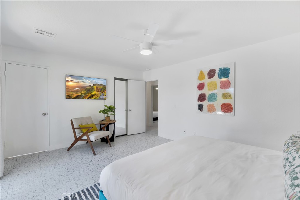 2280 Acacia W