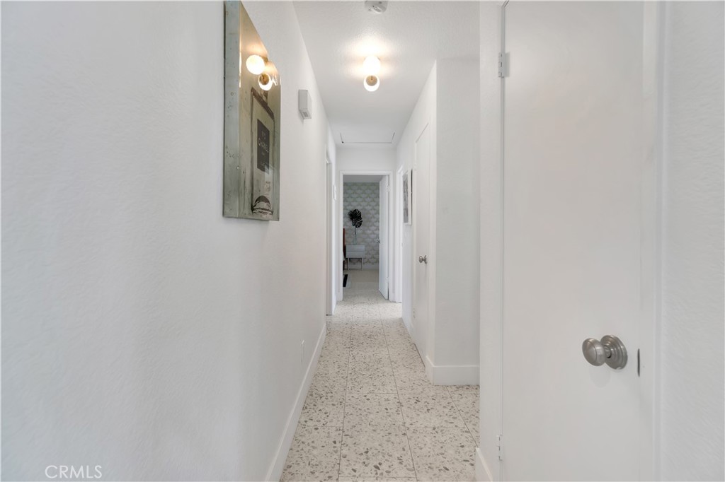 2280 Acacia W