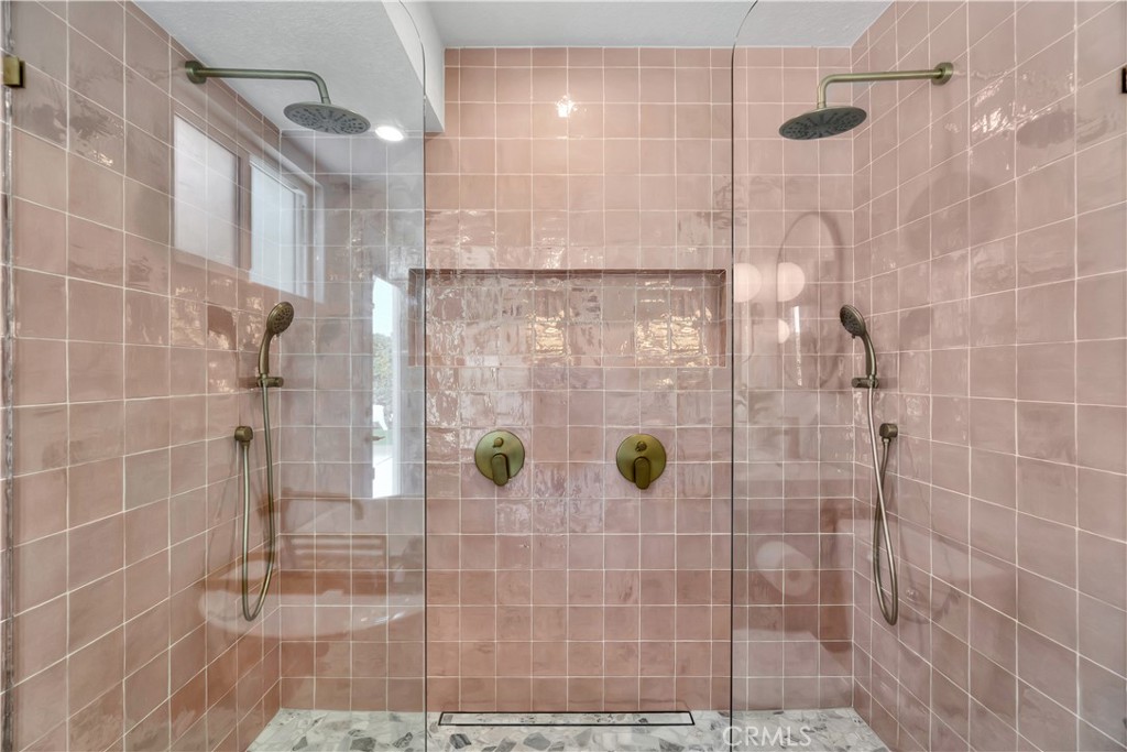 2280 Acacia W