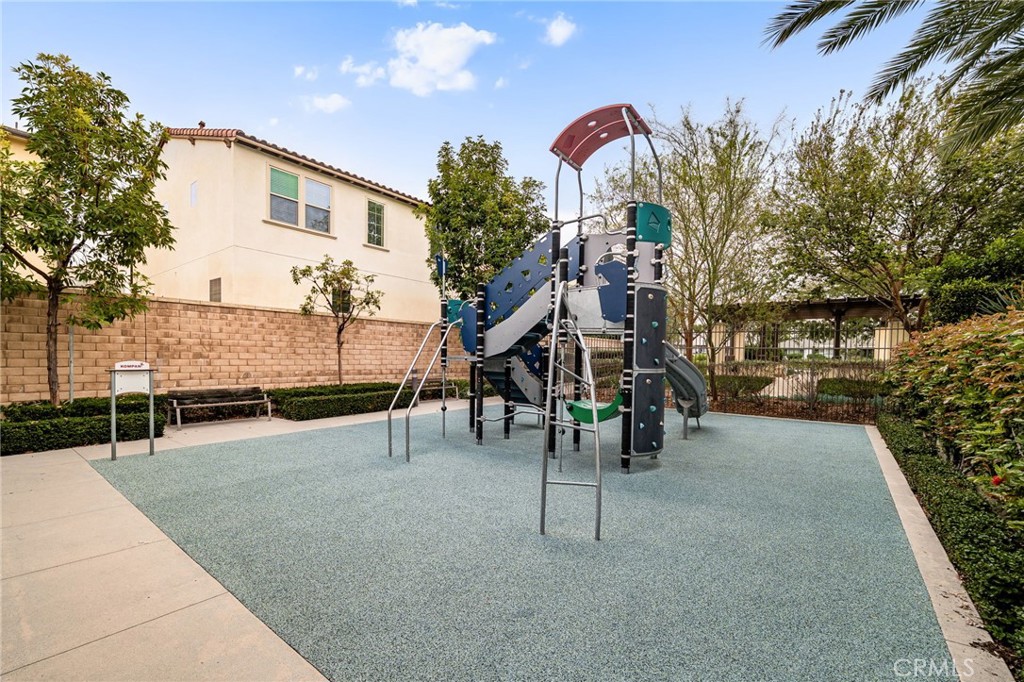 16366 Cameo Court