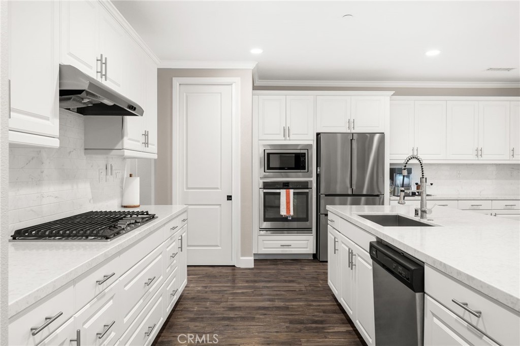 16366 Cameo Court