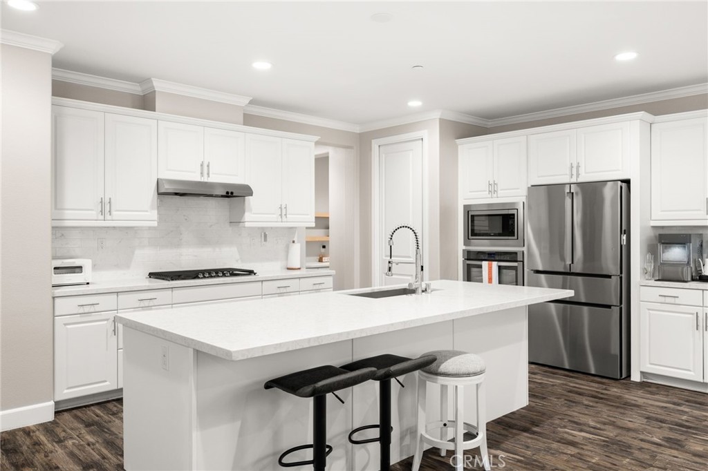 16366 Cameo Court