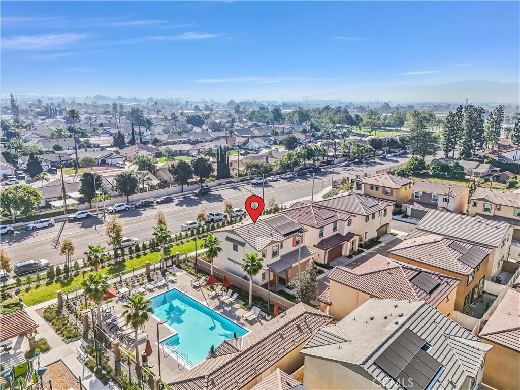 683 E Joseph Privado