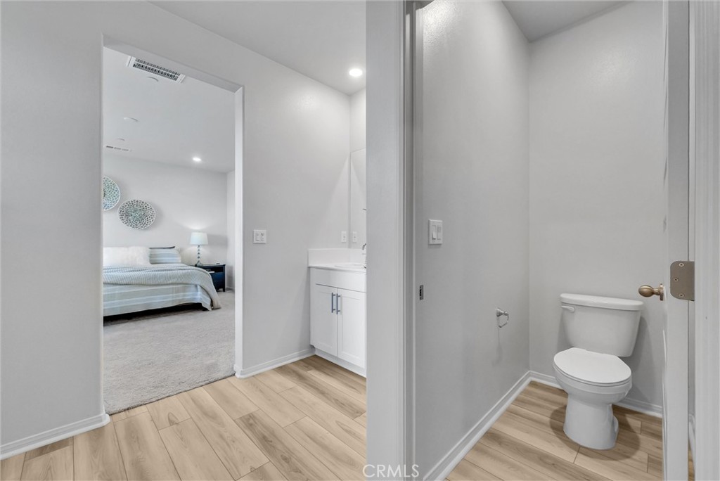 683 E Joseph Privado