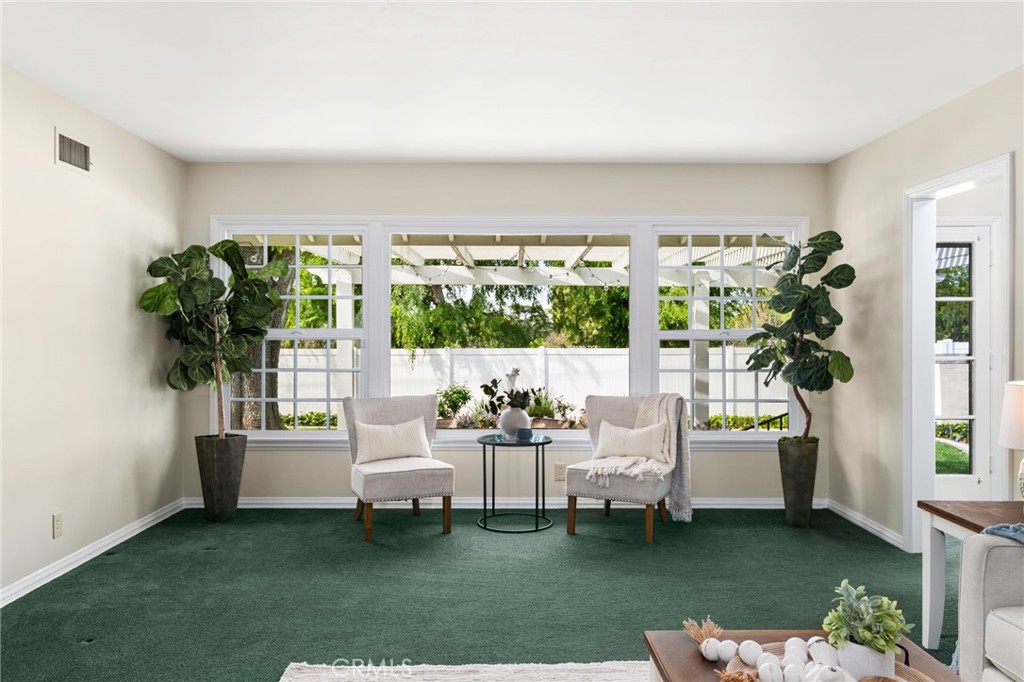 1115 N Richman Avenue