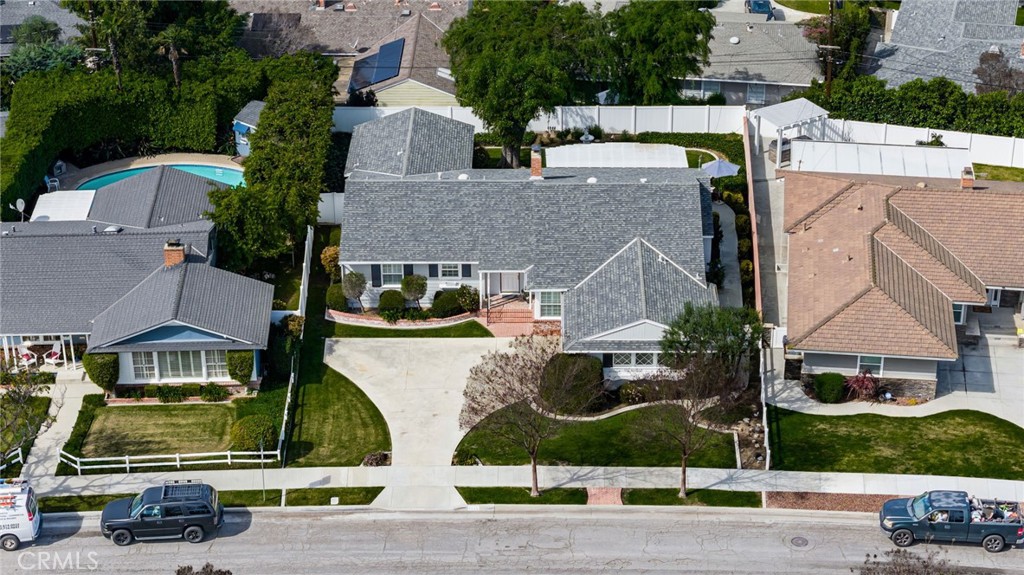 1115 N Richman Avenue