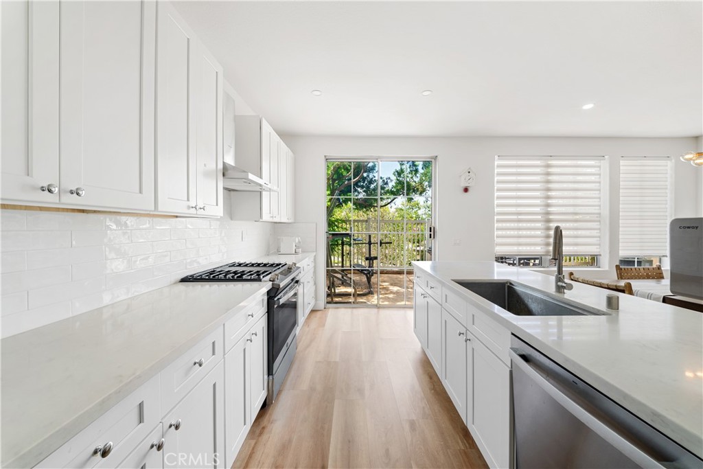 3001 Wisteria Lane