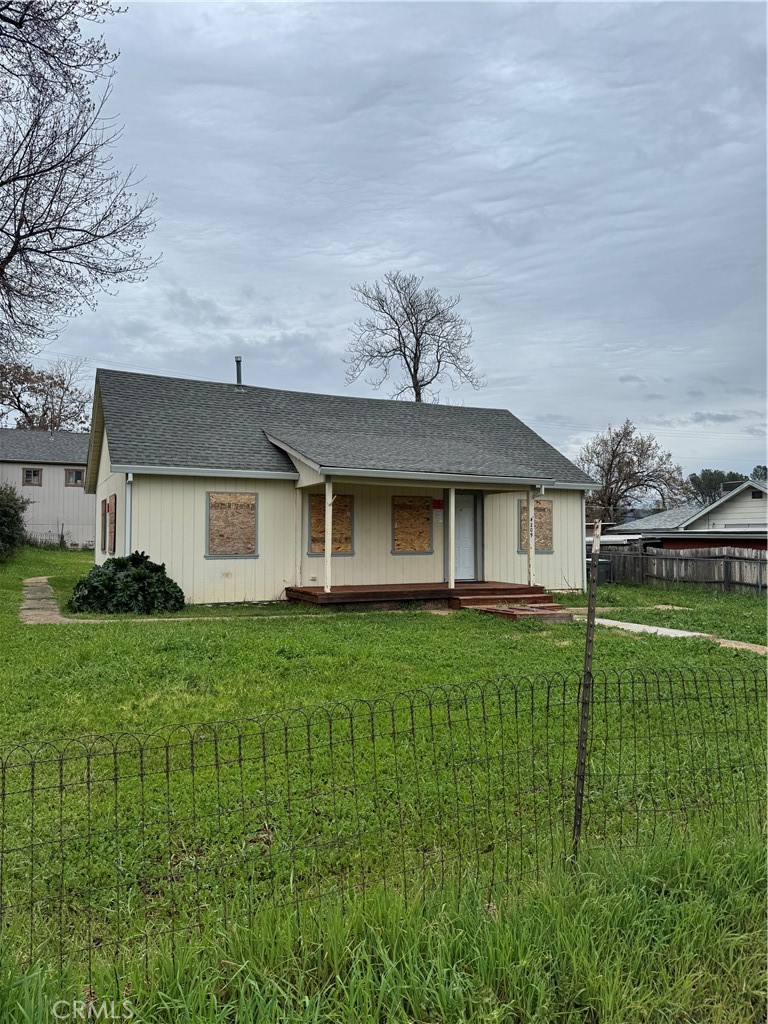 1645 Montana