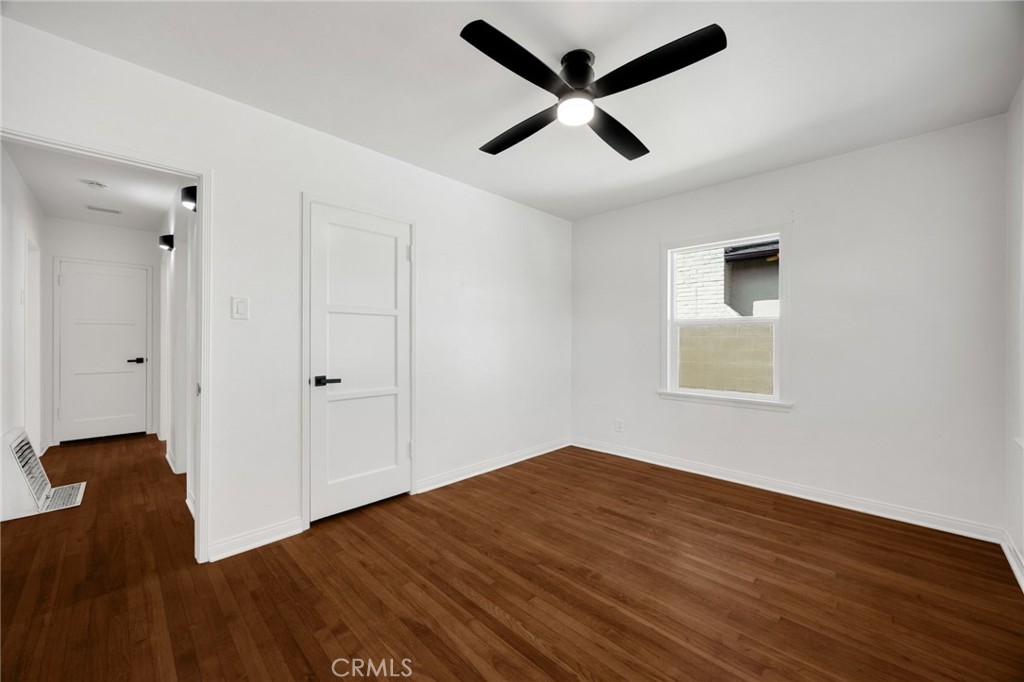 329 E 19th