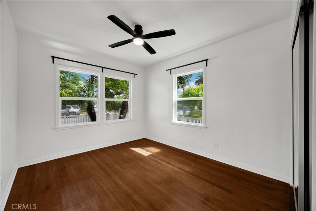 329 E 19th