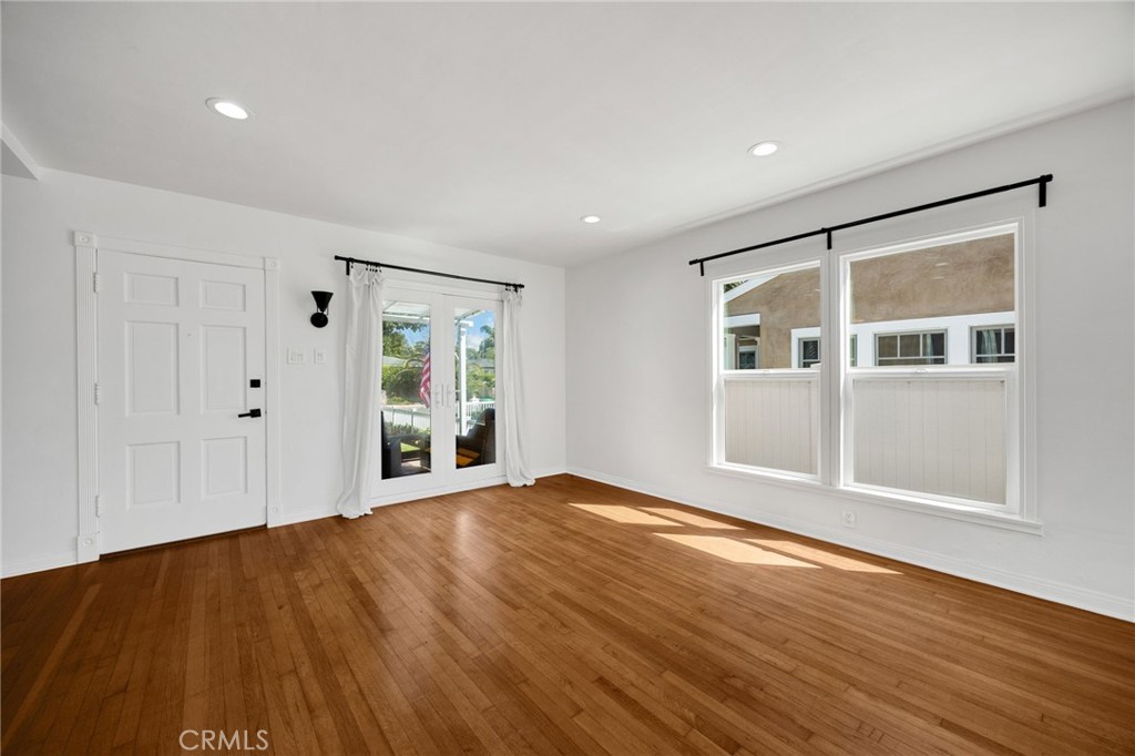 329 E 19th