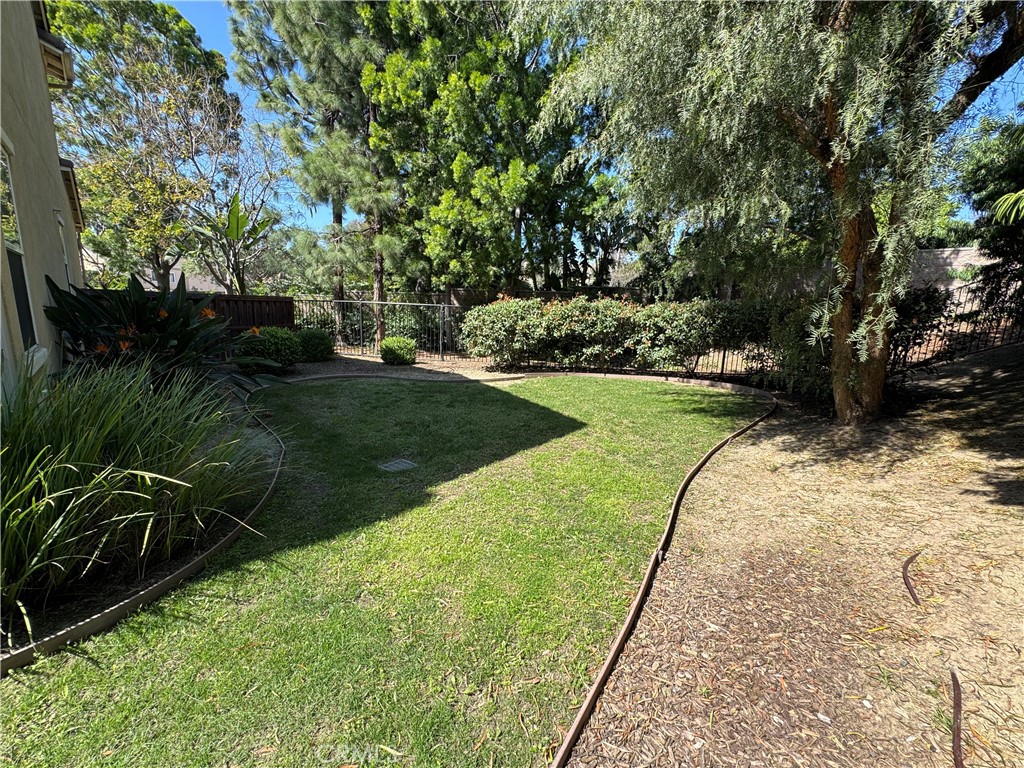 3195 N Sunrise Court