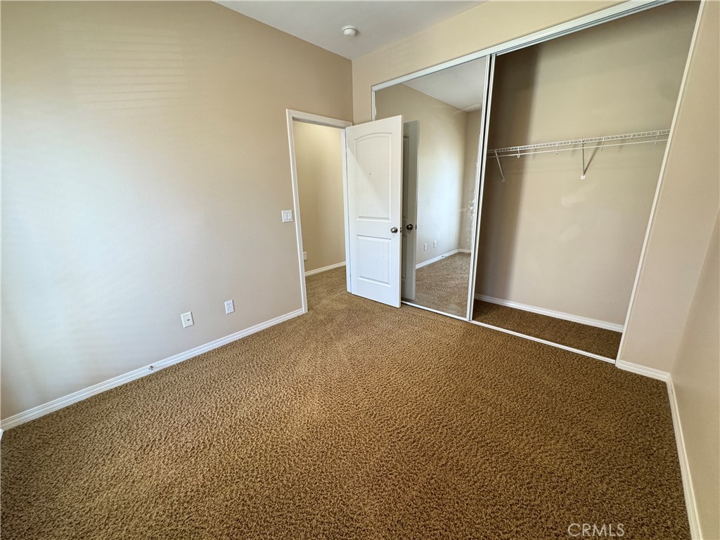 3195 N Sunrise Court