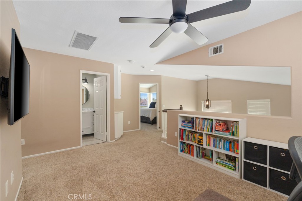 729 La Docena Lane