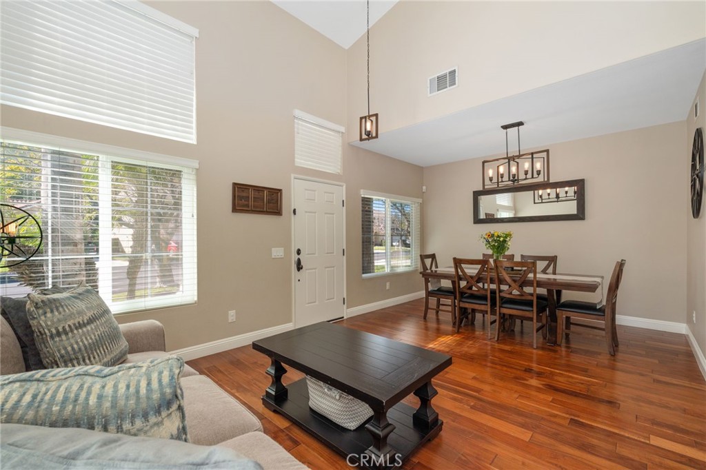 729 La Docena Lane