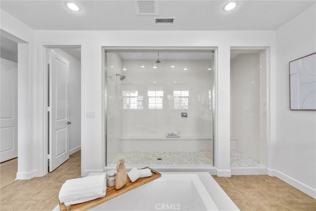 520 N Bardsdale Place