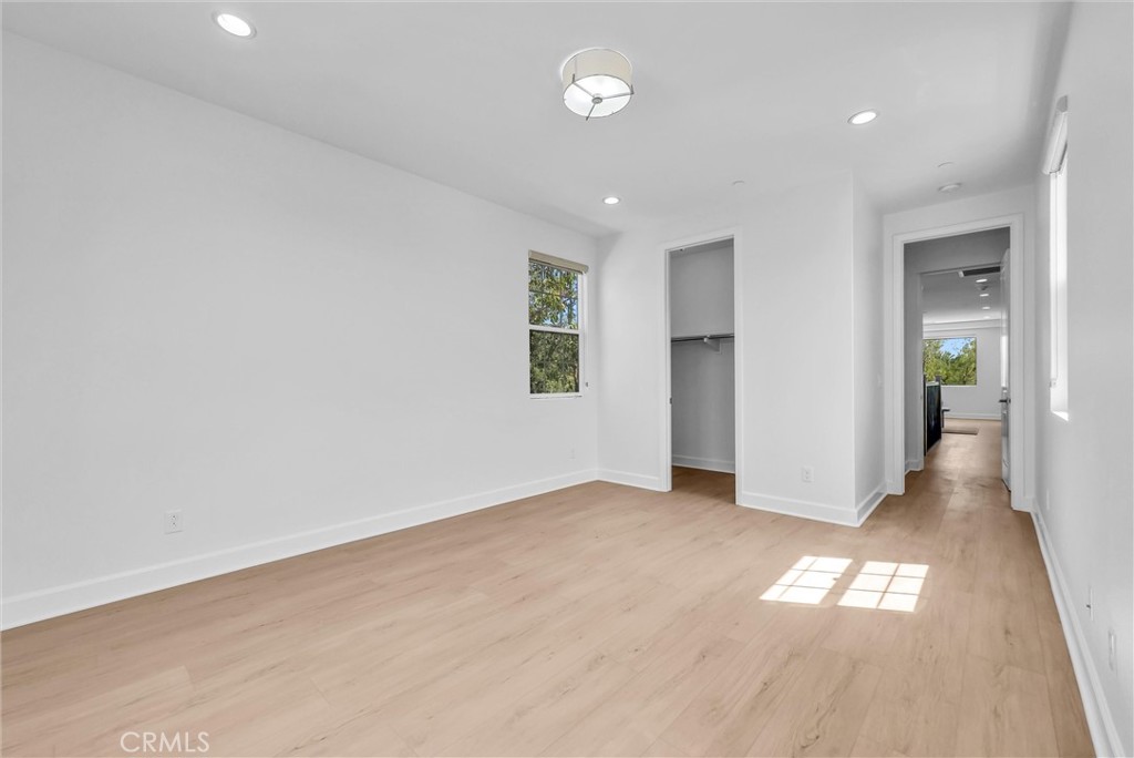 520 N Bardsdale Place