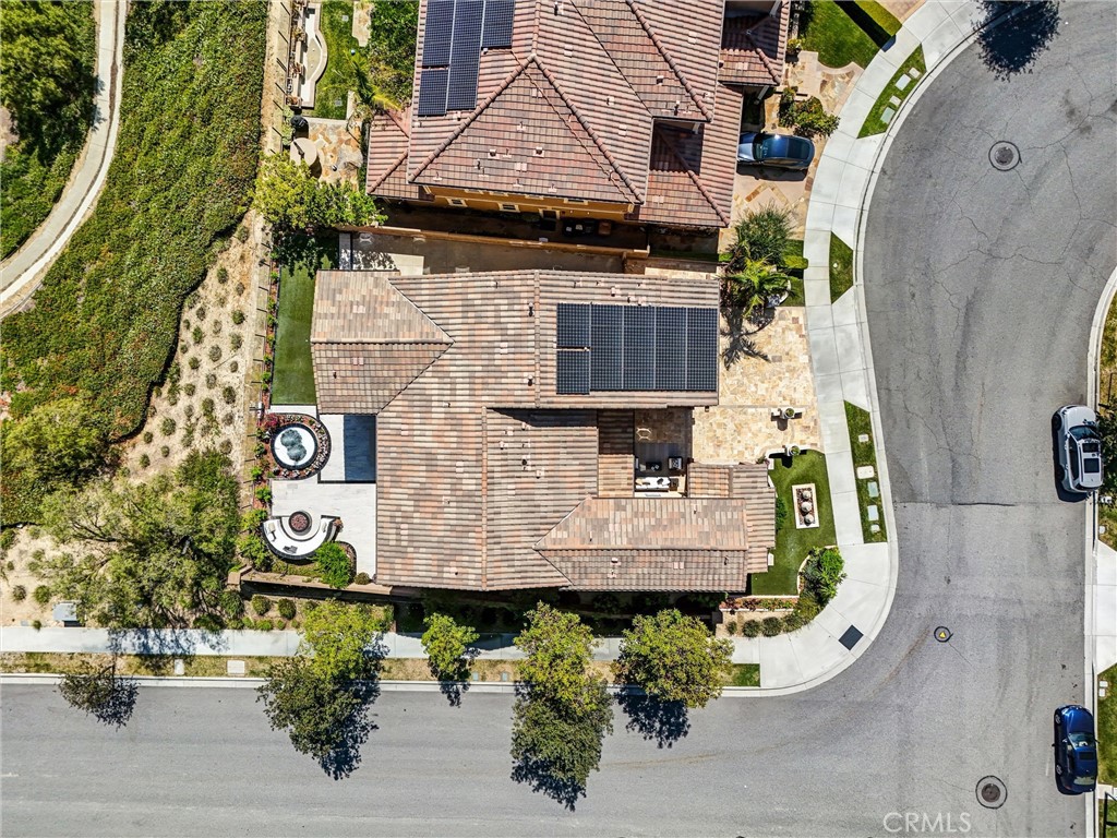 520 N Bardsdale Place