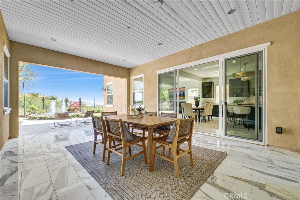 520 N Bardsdale Place