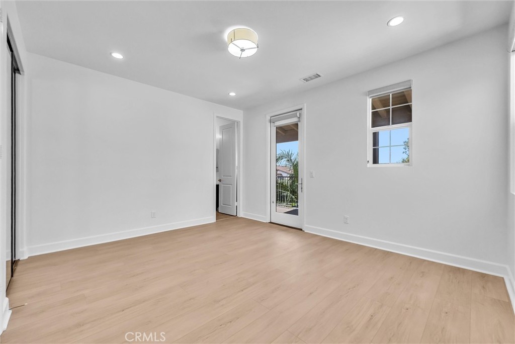 520 N Bardsdale Place