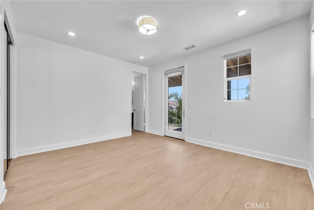 520 N Bardsdale Place