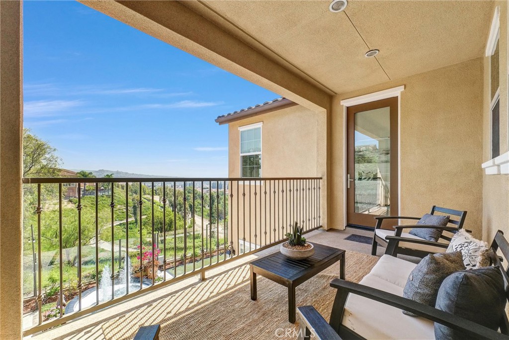 520 N Bardsdale Place